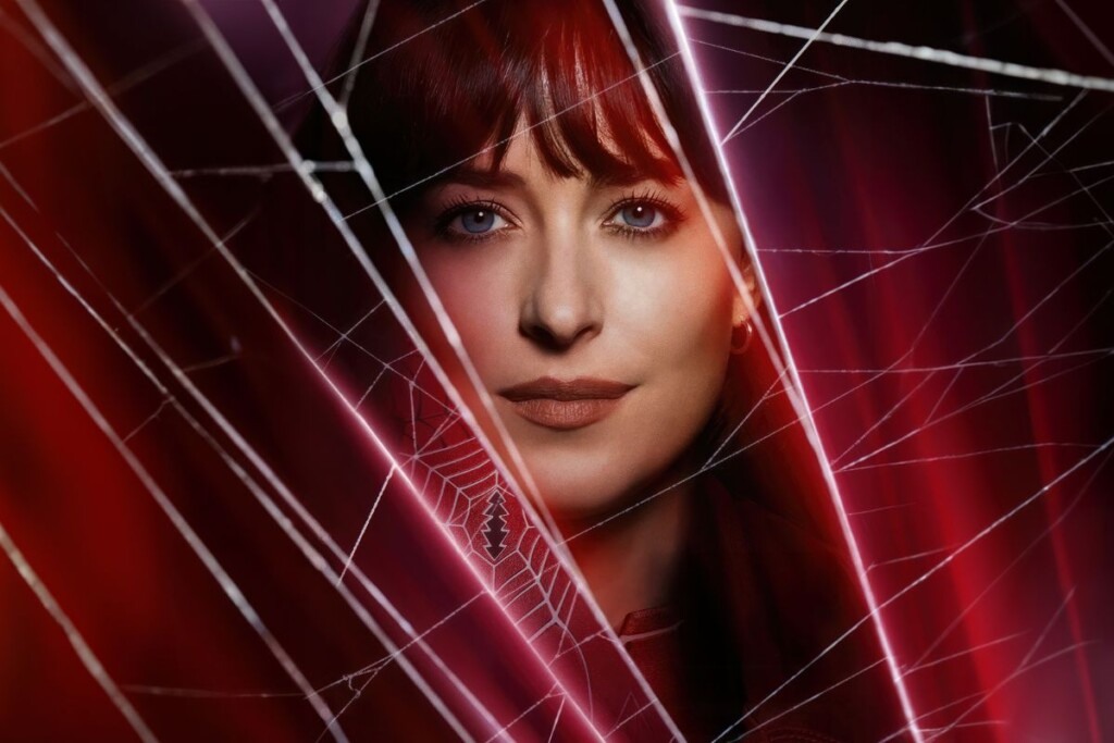 Dakota Johnson no cartaz de Madame Teia
