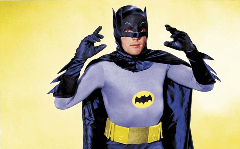 Adam West como Batman