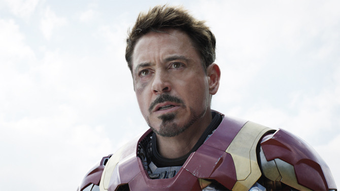 robert downey jr como homem de ferro