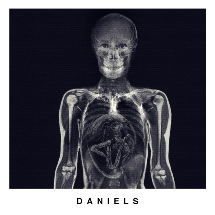 alien-daniels