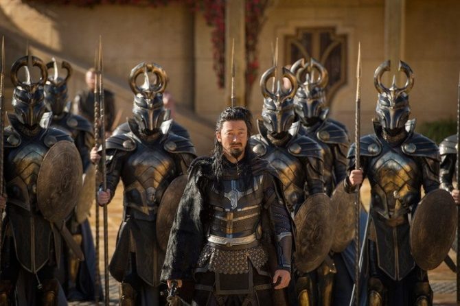 Hogun em Thor: Ragnarok