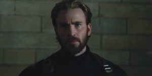 Capitão América (Chris Evans).
