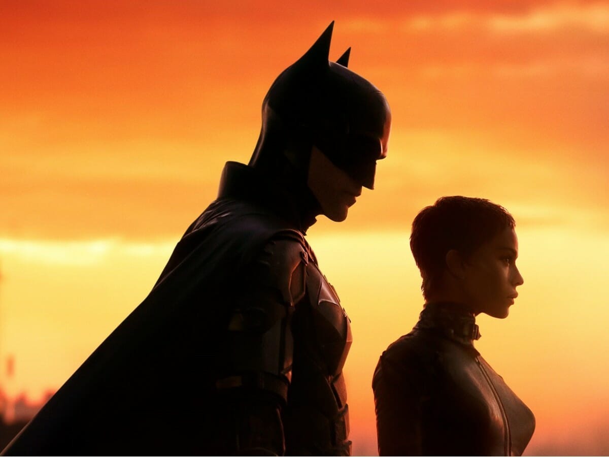 Robert Pattinson e Zoe Kravitz vivem o Batman e a Mulher-Gato