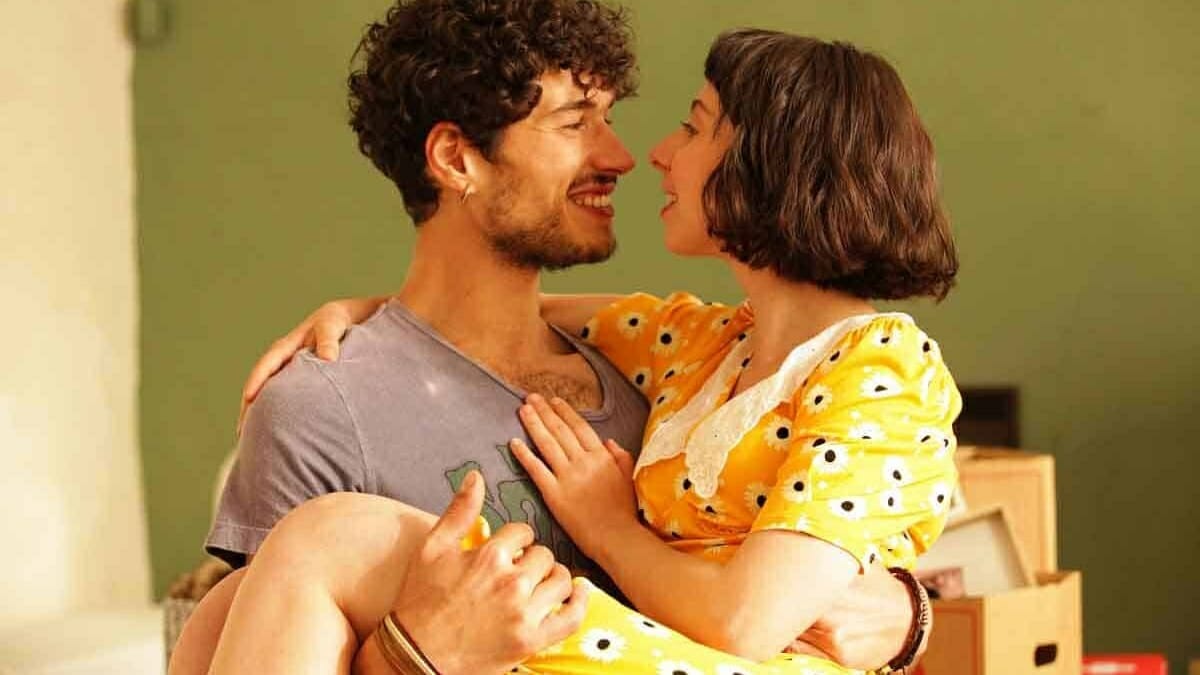 O atributo alt desta imagem está vazio. O nome do arquivo é eternamente-demais-pra-mim.jpg
