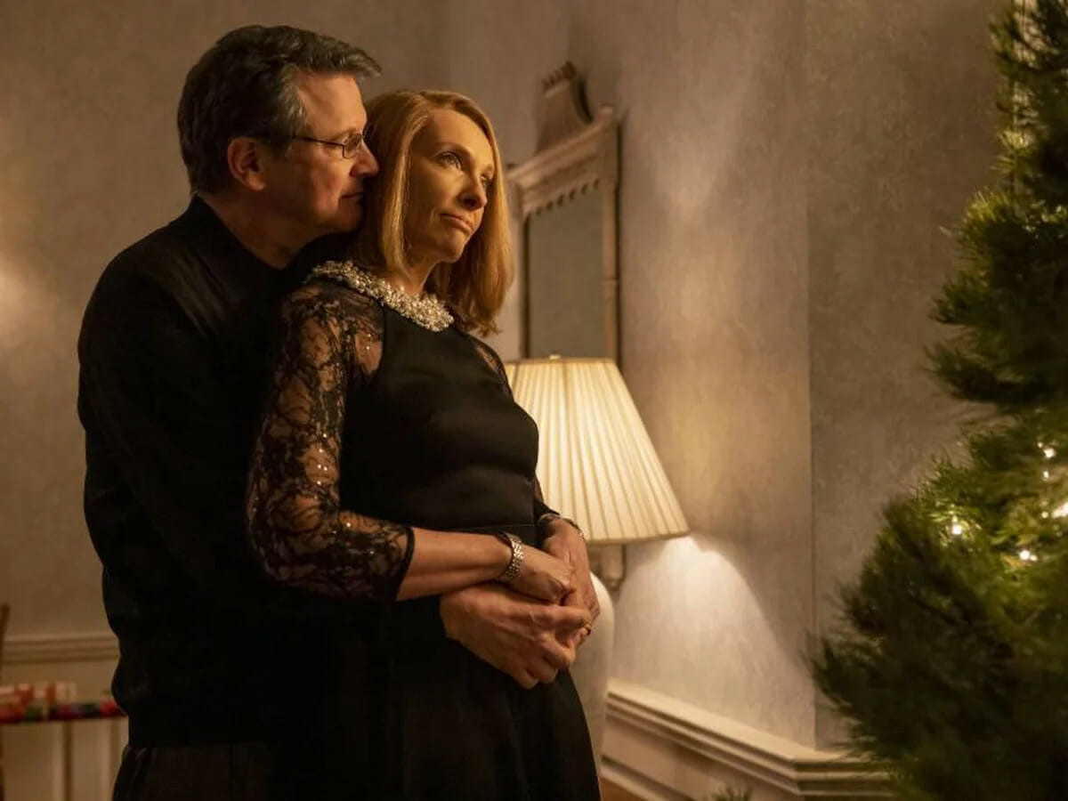 Colin Firth e Toni Collette em A Escada