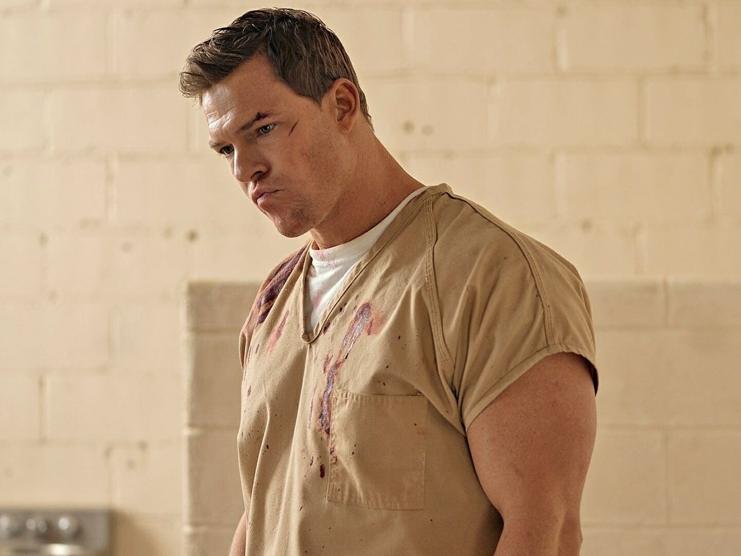 Alan Ritchson em Jack Reacher
