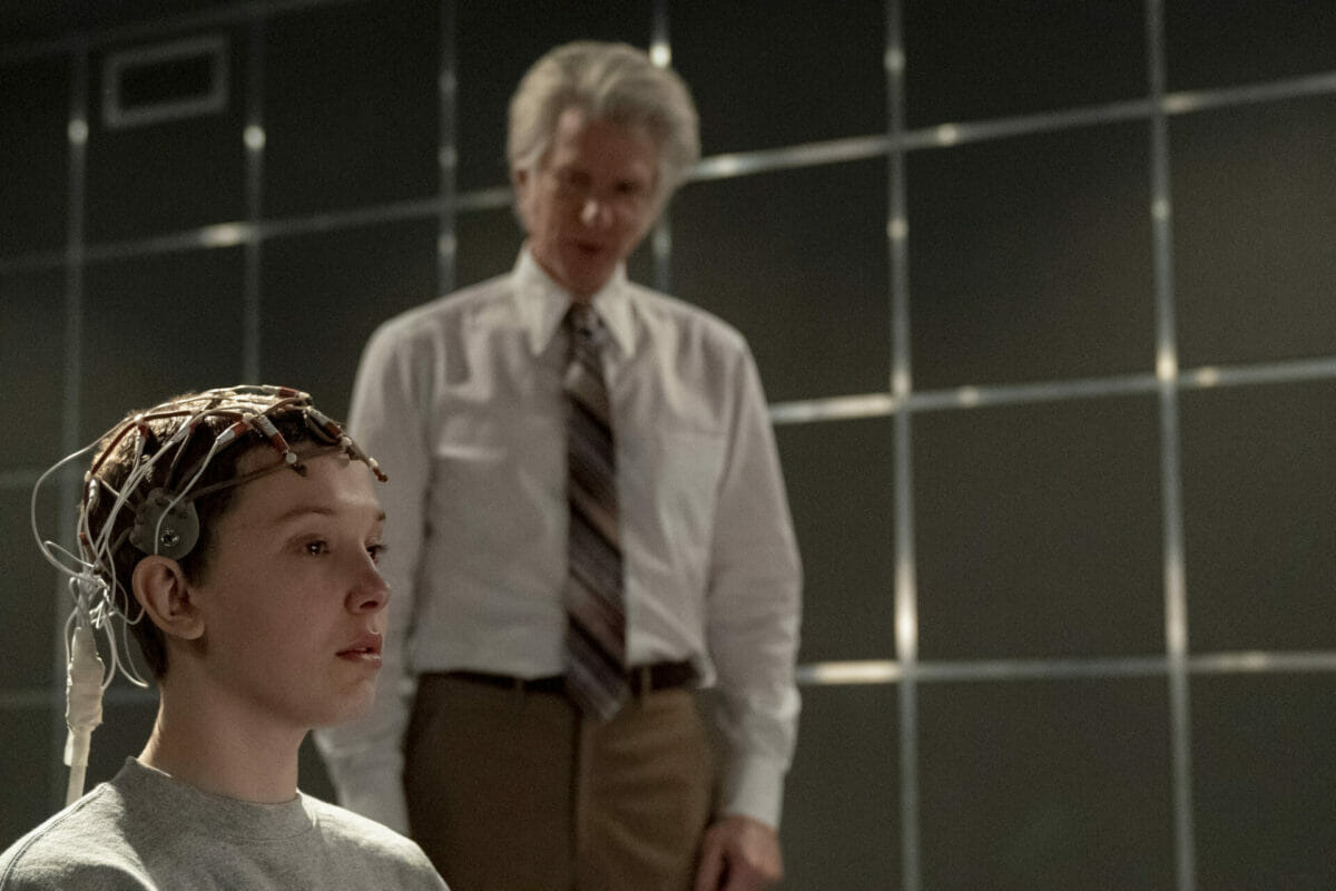 Matthew Modine vive o Dr. Brenner em Stranger Things