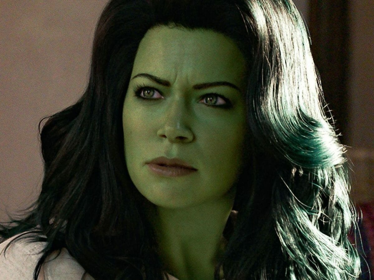 Tatiana Maslany como Jennifer Walters em Mulher-Hulk.