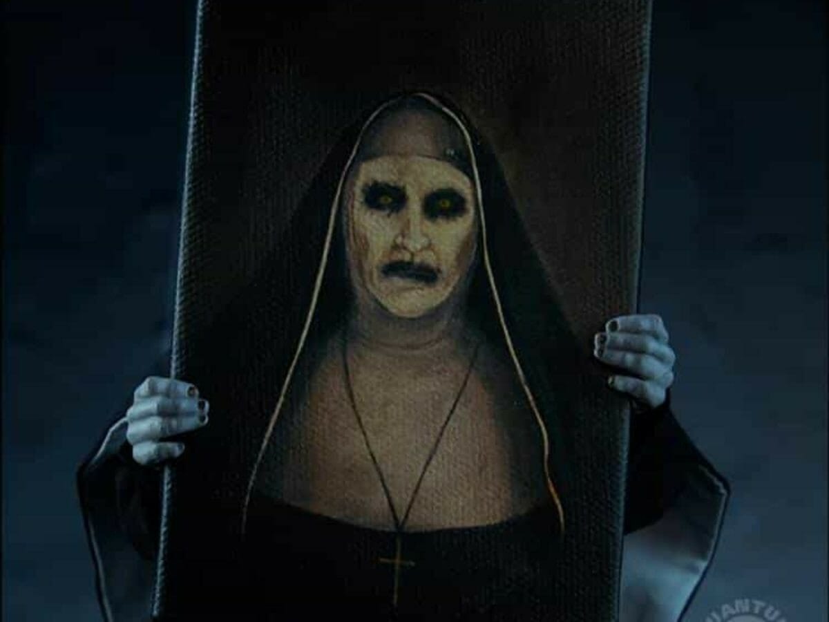 Bonnie Aarons como Valak em A Freira 2