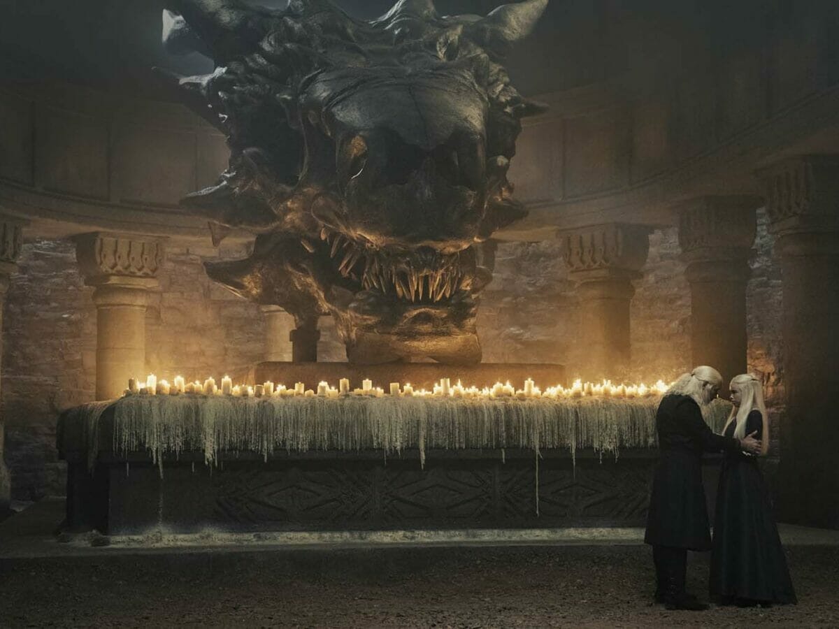 Todos os episódios de A Casa do Dragão estão disponíveis no HBO Max.