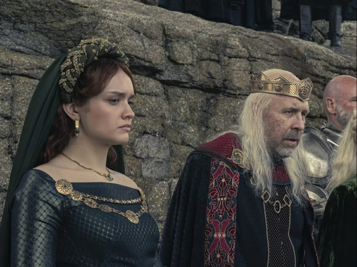 Viserys e Alicent em A Casa do Dragão