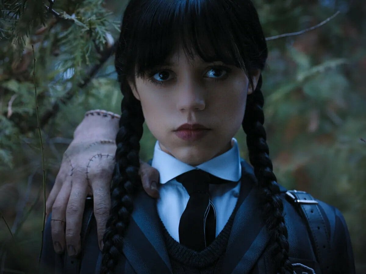 Jenna Ortega é a protagonista de Wandinha.