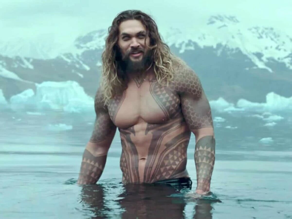 Jason Momoa como Aquaman