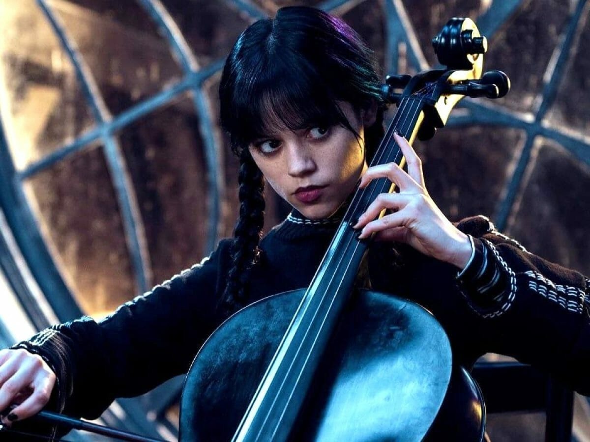 Jenna Ortega é a protagonista de Wandinha