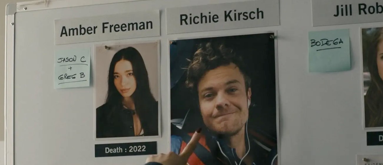 Amber e Richie são os assassinos de Pânico 5.