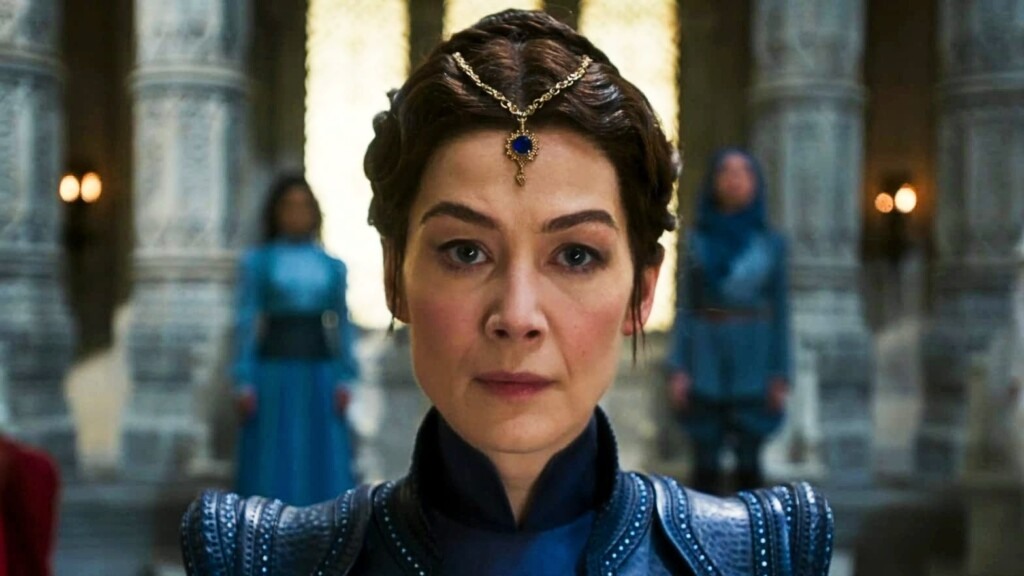 Rosamund Pike em A Roda do Tempo