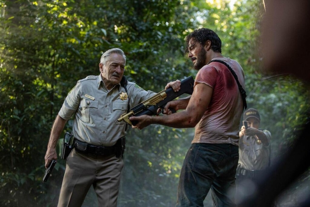 Robert DeNiro e Jack Huston em Batismo de Sangue