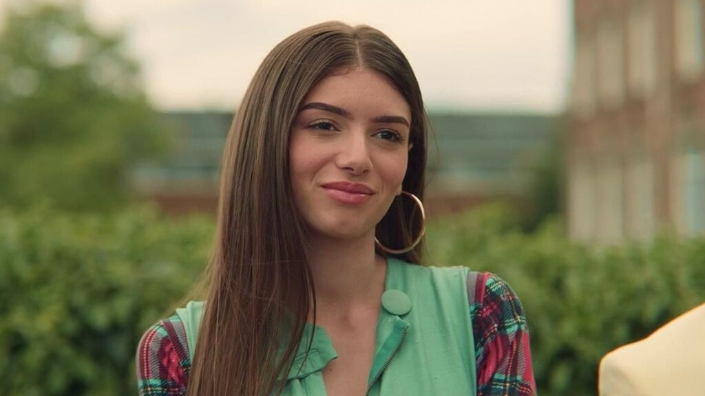 Mimi Keene em Sex Education