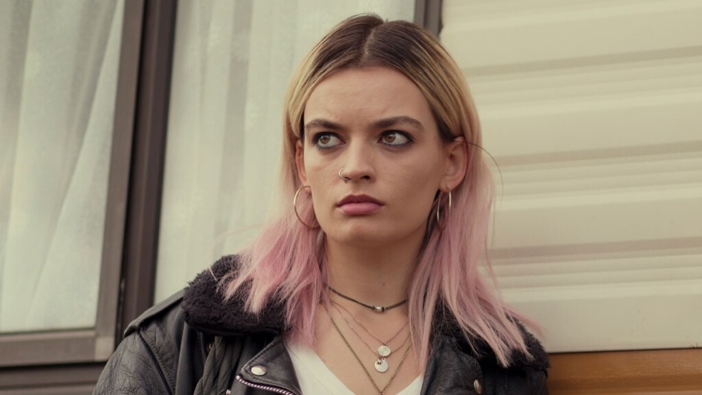 Emma Mackey em Sex Education