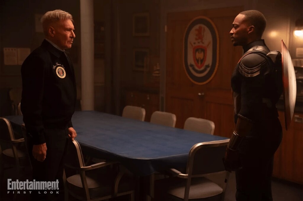 Anthony Mackie e Harrison Ford em Capitão América 4