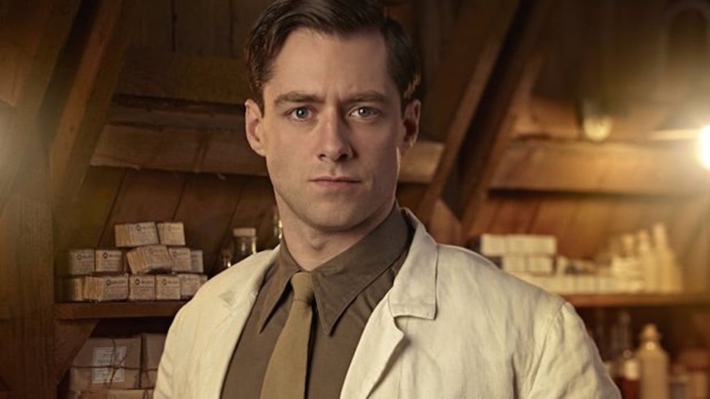 Richard Rankin em Outlander