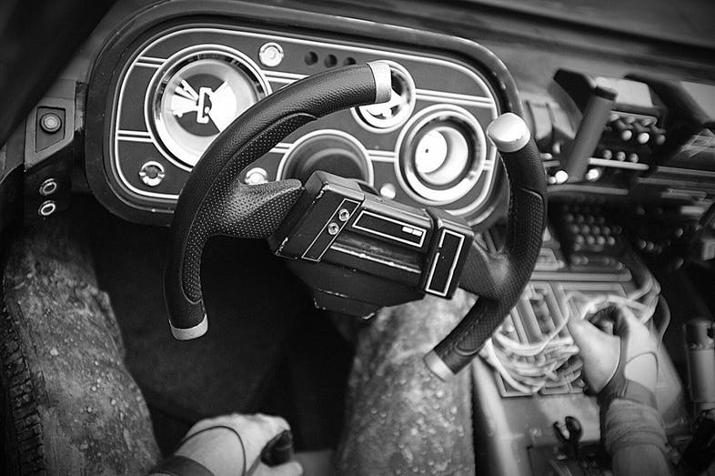 Han-Solo-movie-speeder-car-photo