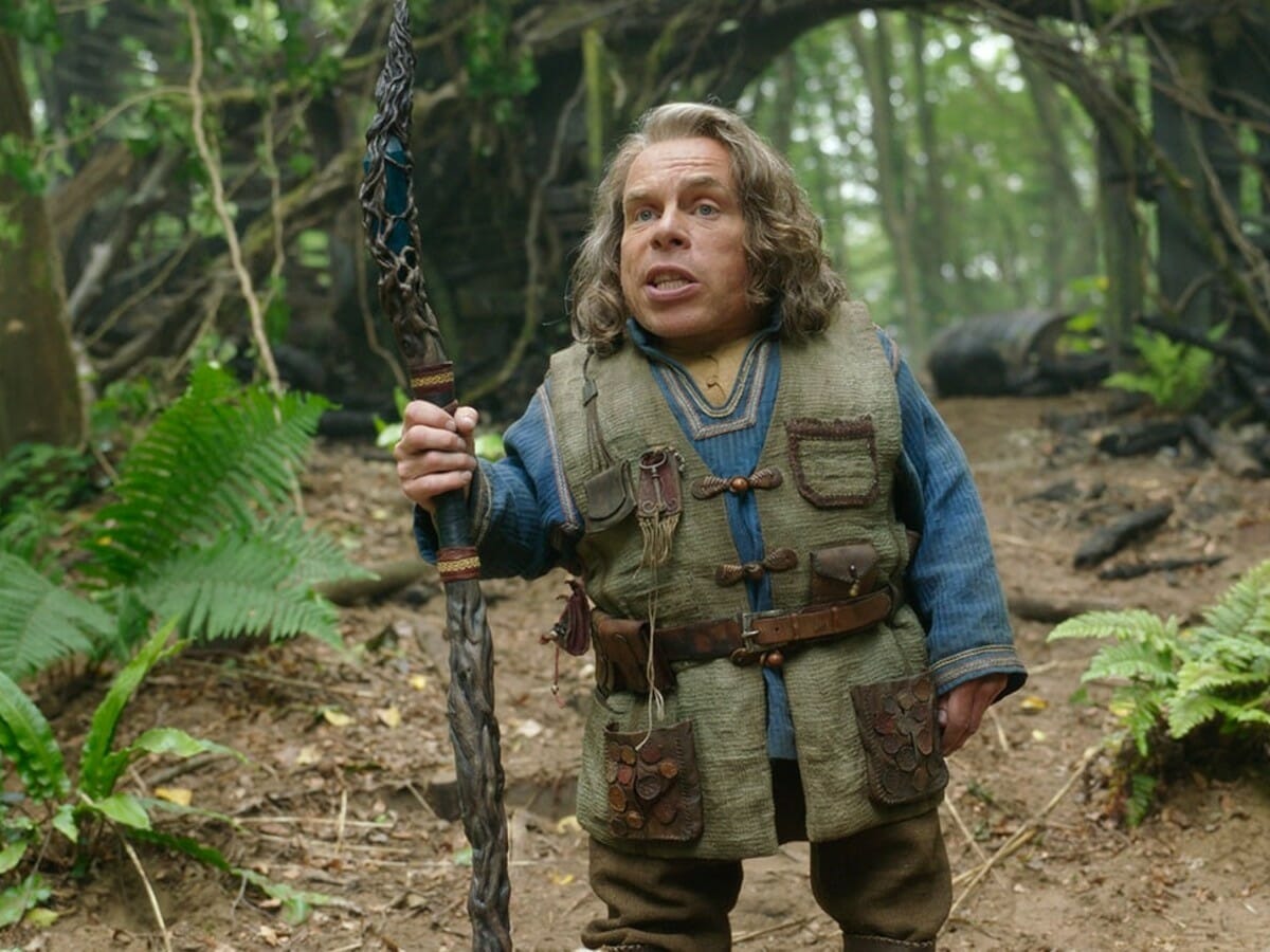 Warwick Davis reprisa papel icônico em Willow