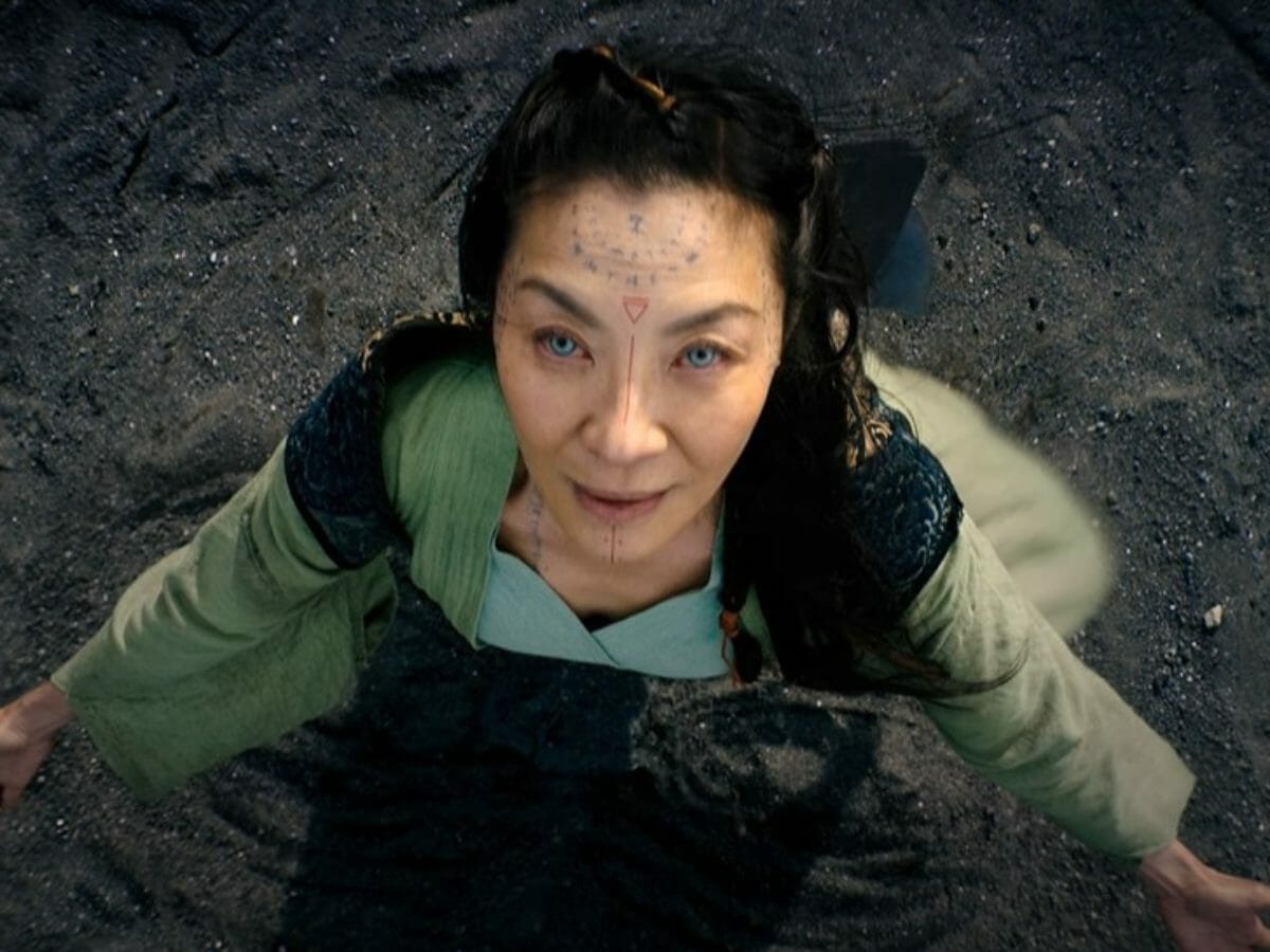 Michelle Yeoh em The Witcher: A Origem